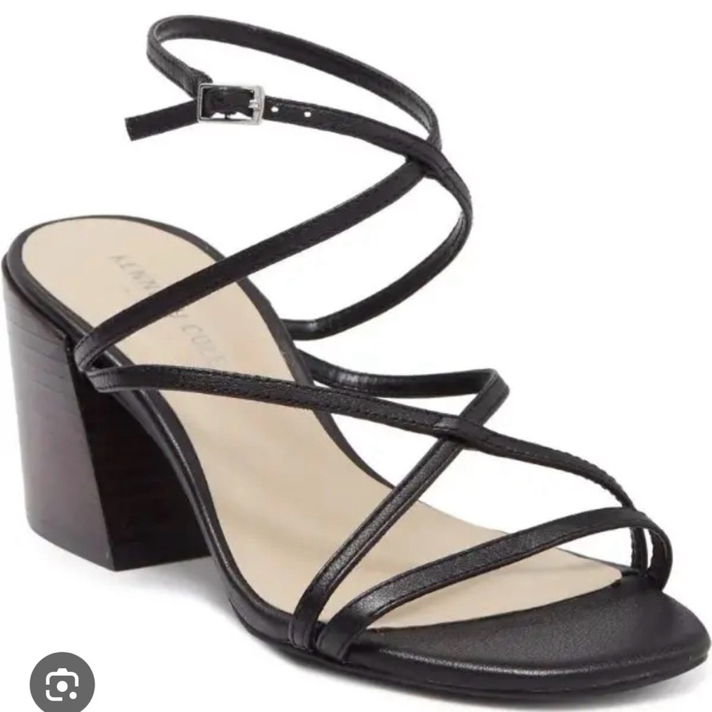 Kenneth Cole New York Womens Martha Black Block Heels 6 Medium